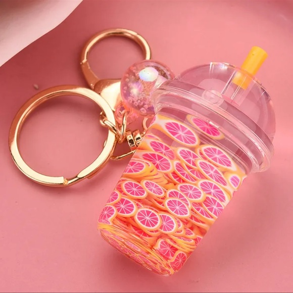 Accessories - 🧋Grapefruit tea keychain🧋